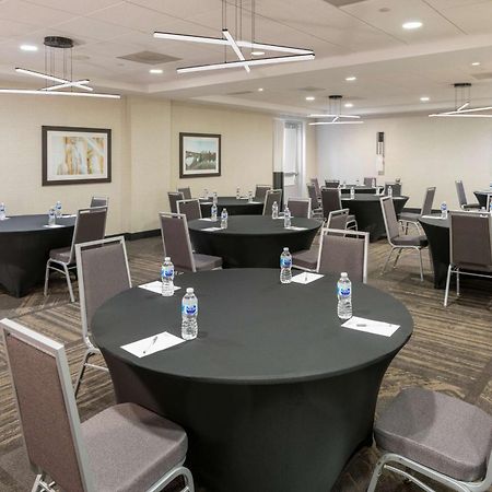 Hilton Garden Inn Silver Spring White Oak Zewnętrze zdjęcie