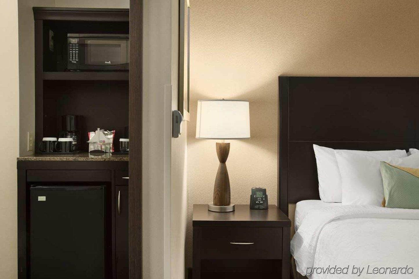Hilton Garden Inn Silver Spring White Oak Zewnętrze zdjęcie